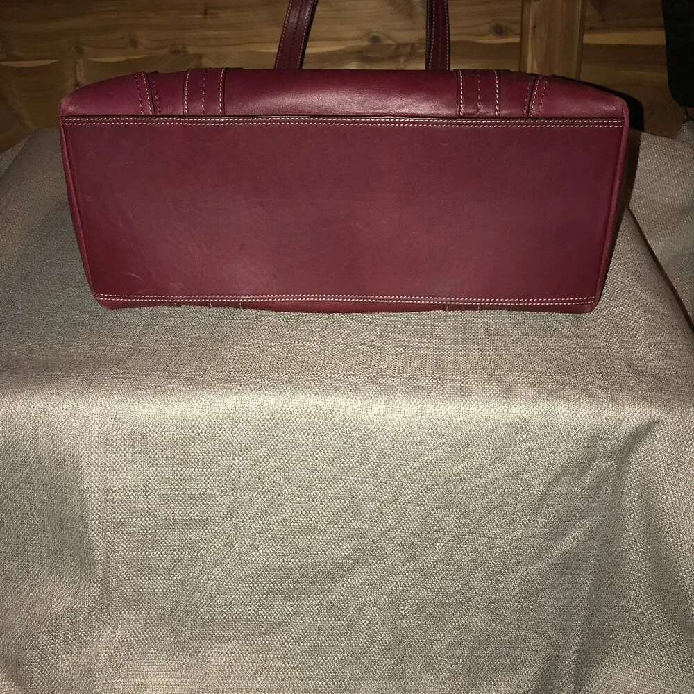 Red Coach Hampton Business Tote Bag Carryall Purse - Picture 6 of 16